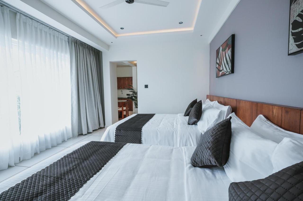 Fortview Suites Kāsaragod Esterno foto